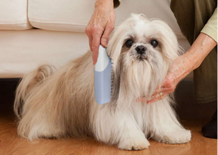 Pet Comb Deodorizer Sterilizer Comb - Electronic Cleaning and Massaging Comb For Dog & Cat